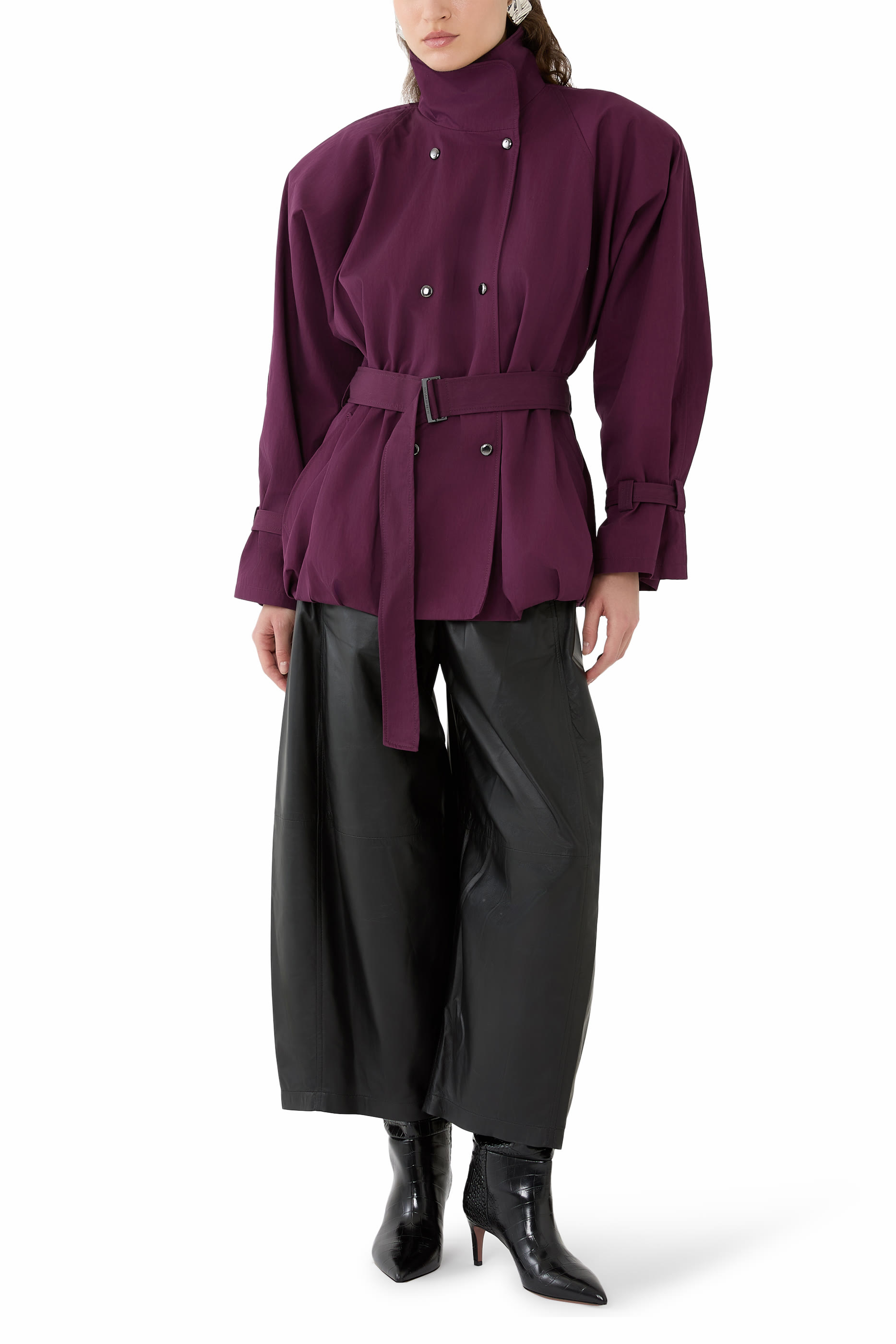 جاكيت بتصميم منفوخ وحزام