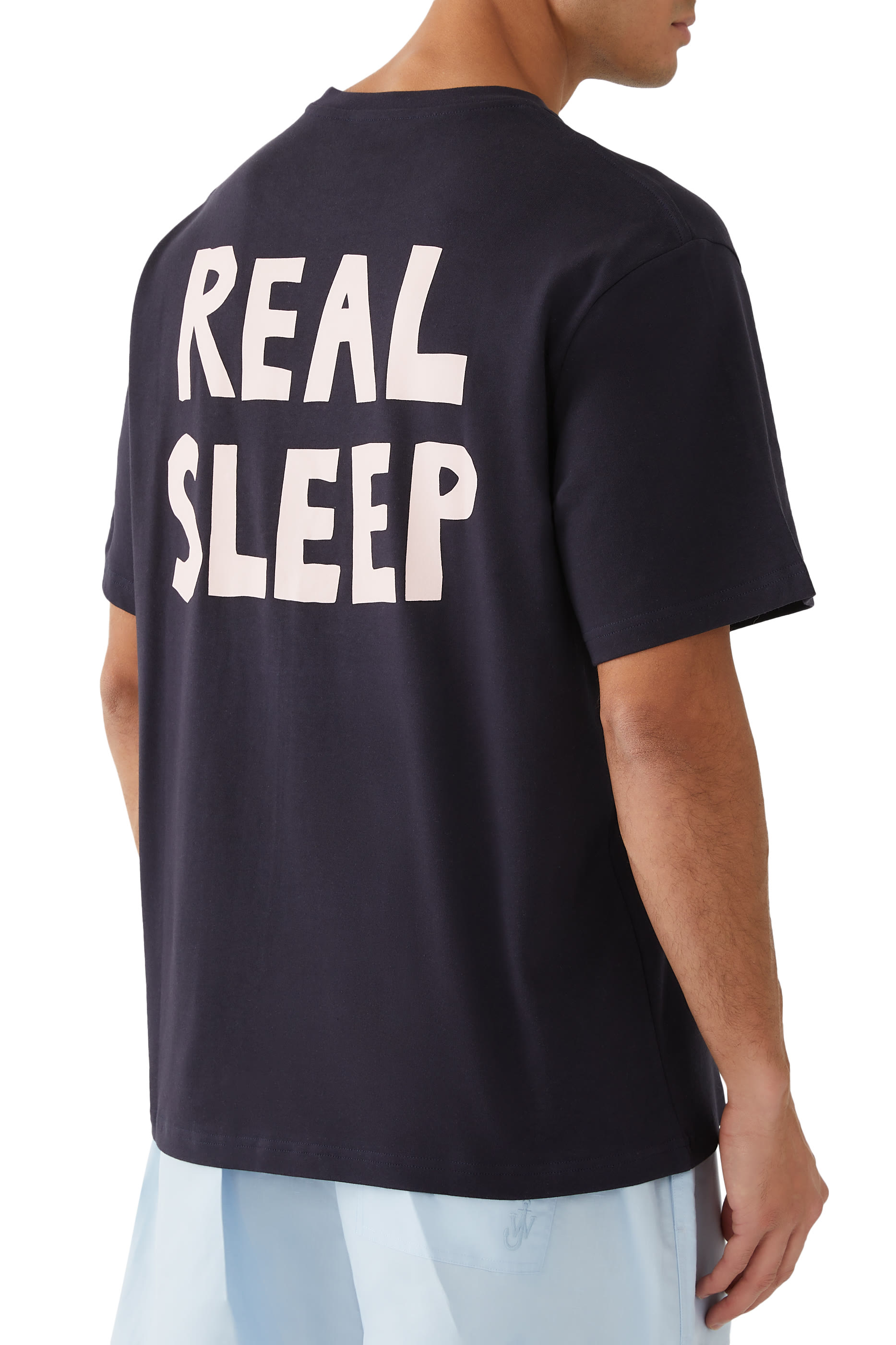 تيشيرت جي دبليو ايه بنقشة في الخلف