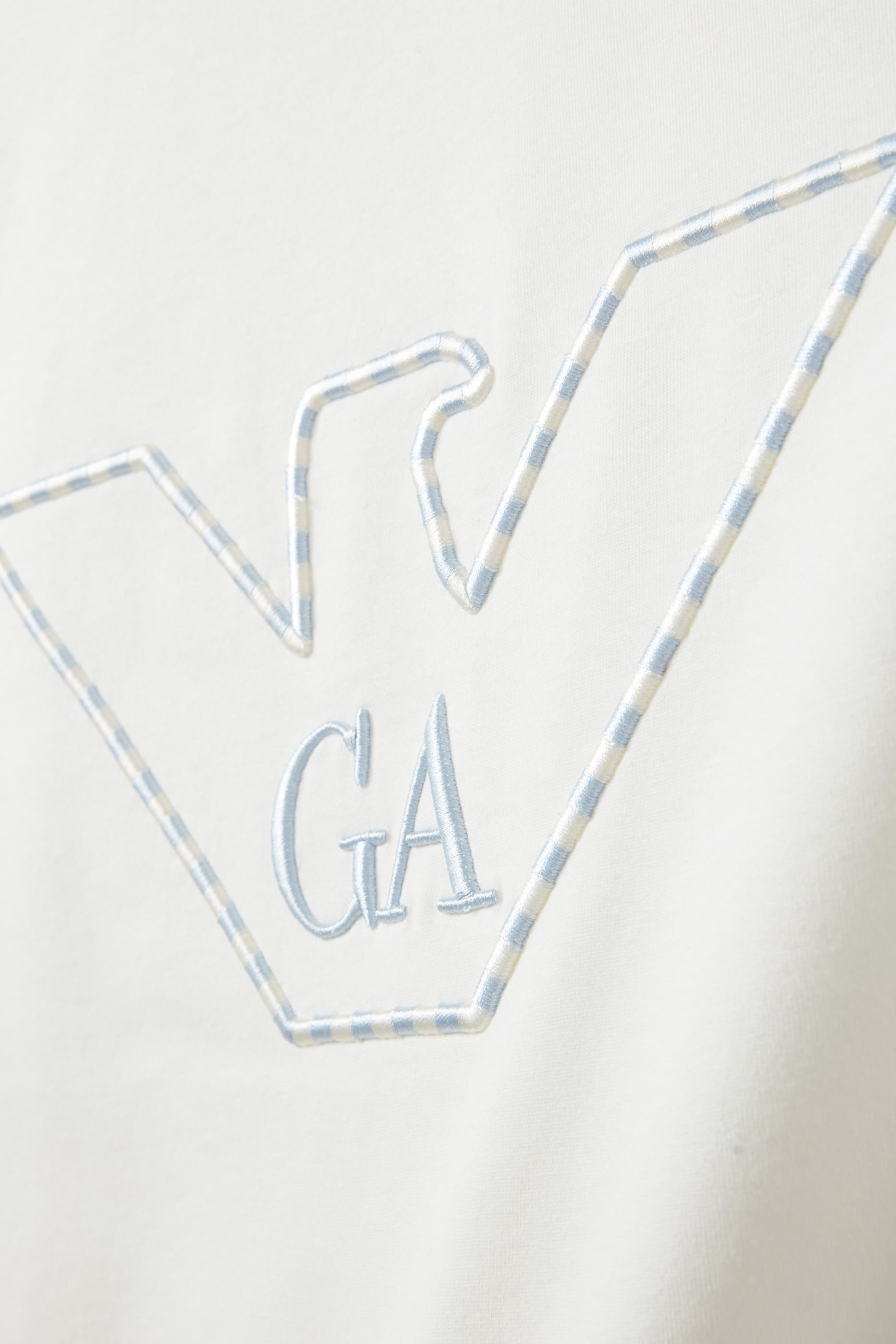 بطانية قطن مطرزة بشعار الماركة للأطفال