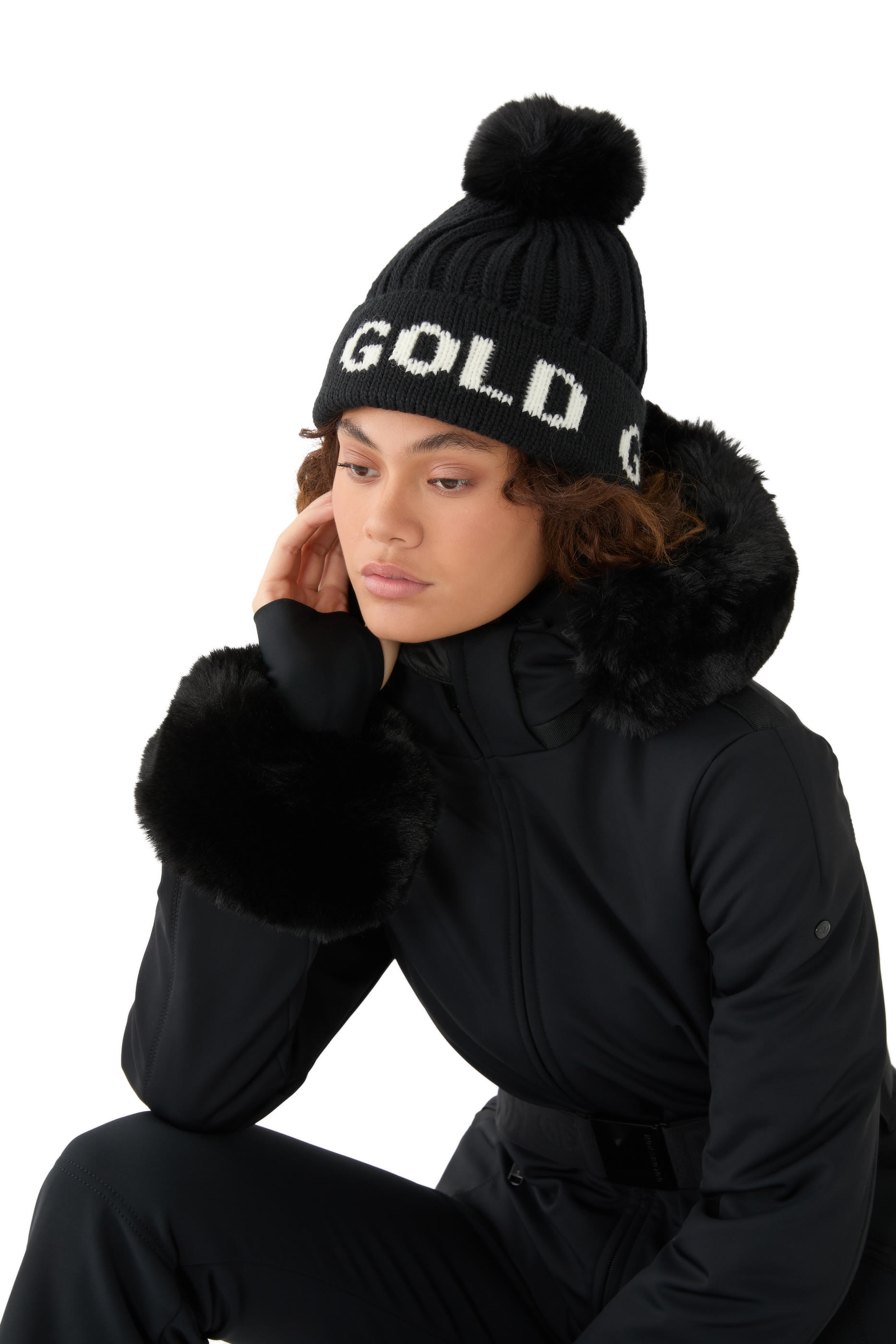 قبعة بيني هود بشعار الماركة