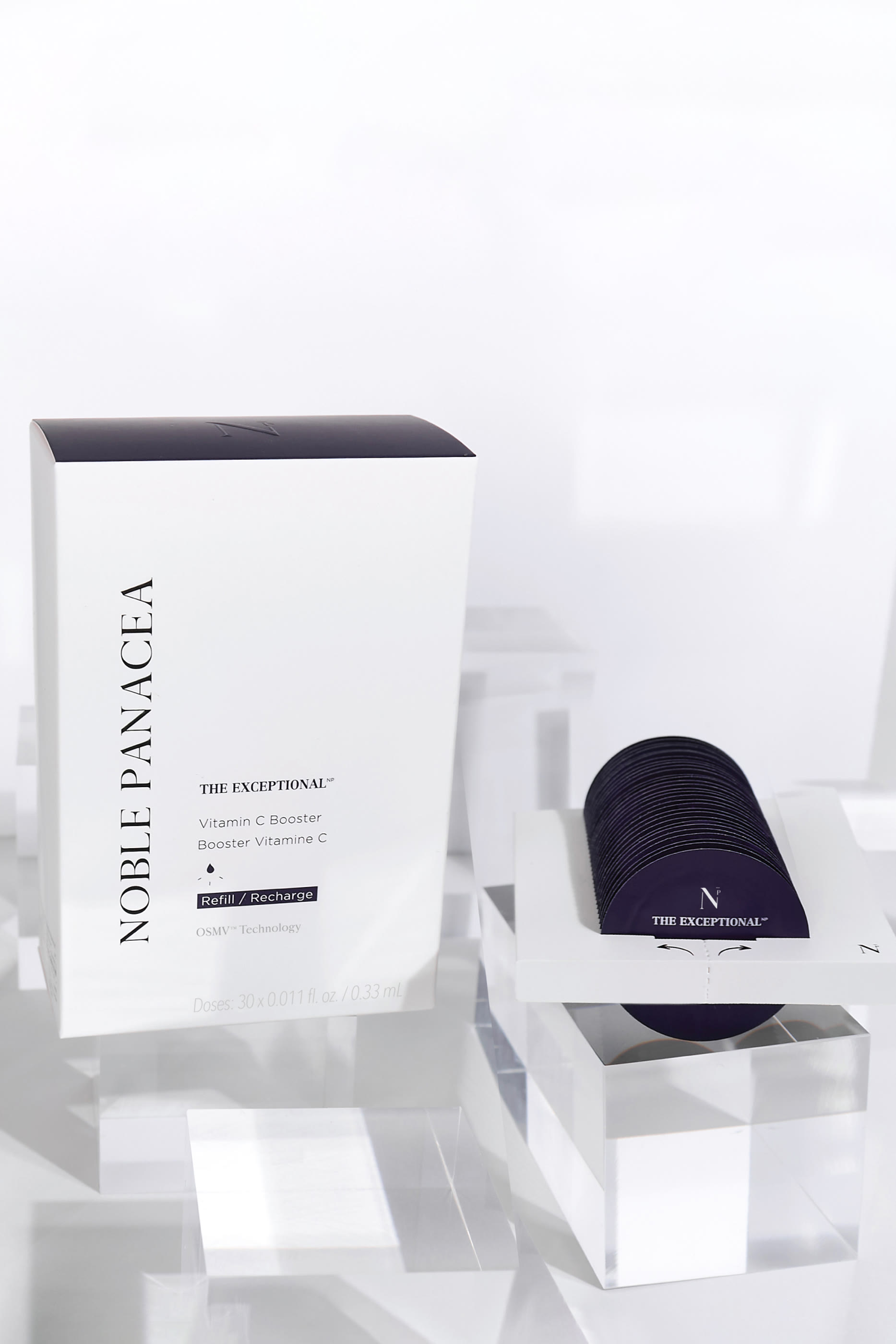 عبوة إعادة ملء سيروم ايكسبشيونال لتعزيز البشرة بفيتامين سي