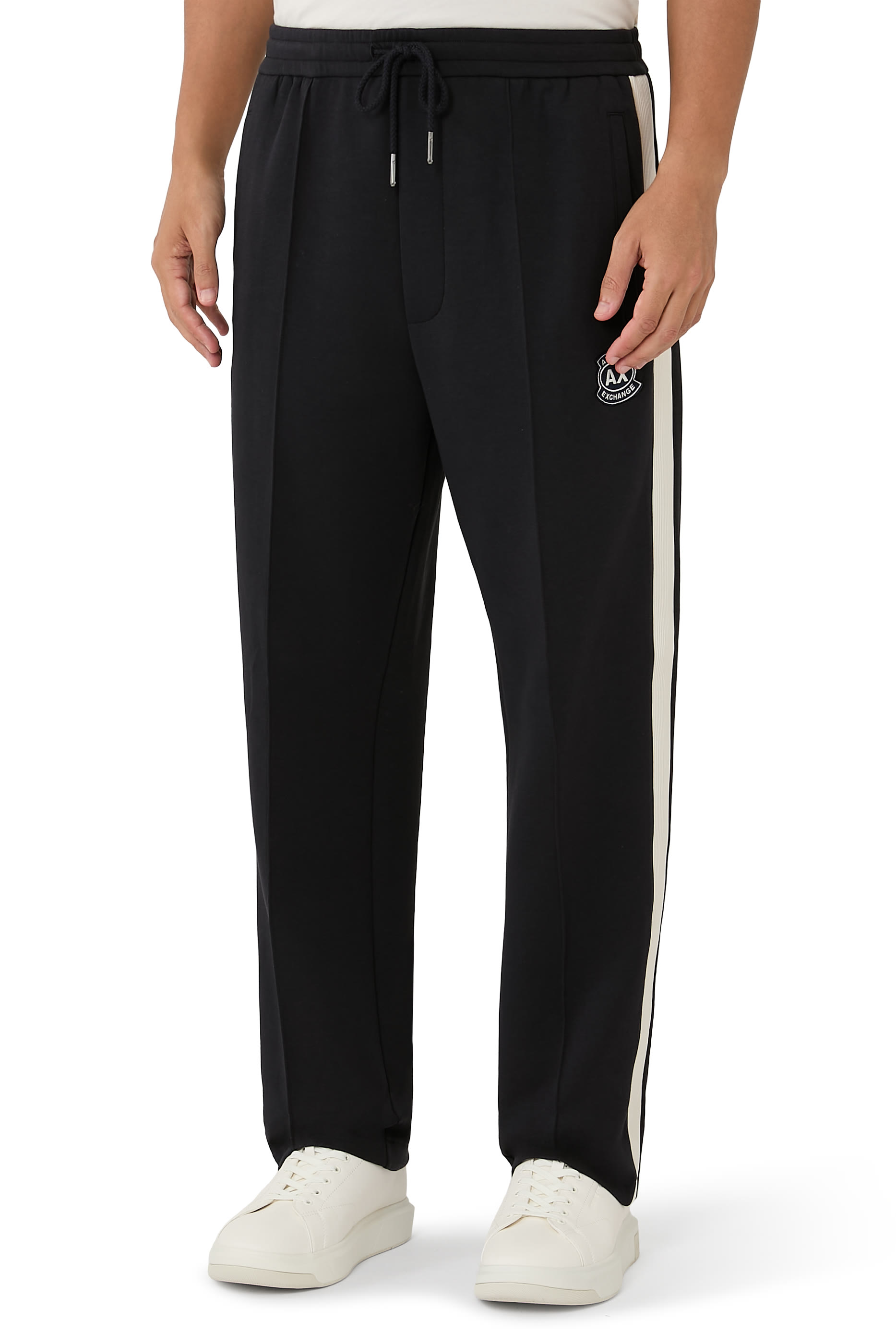 بنطال رياضي بطبعة شعار الماركة